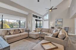 265 Turnberry
