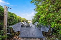18 East Beach Lagoon