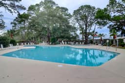 1691 Bluff Villa