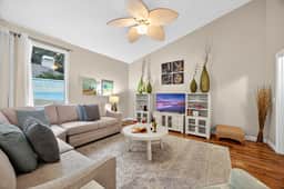 33 Water Oak Drive