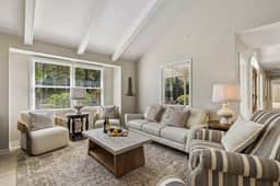 2 Sandpiper Street