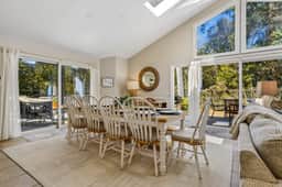 2 Sandpiper Street