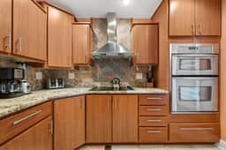 803 Clipper Court