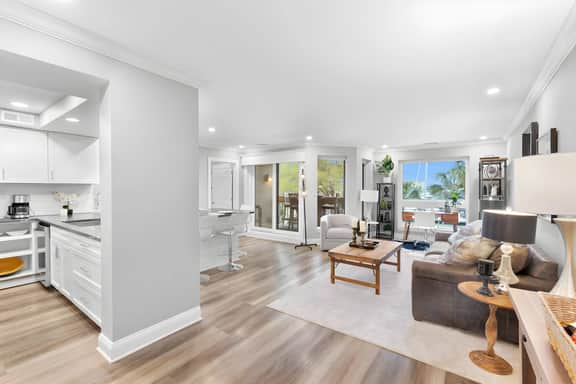 7104 Harbourside 1