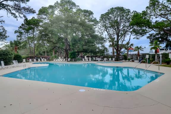 1691 Bluff Villa