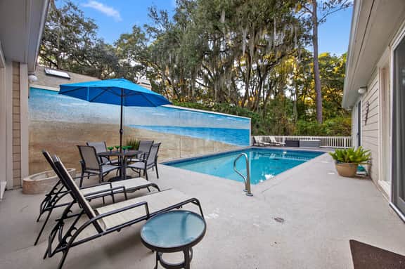 33 Water Oak Drive