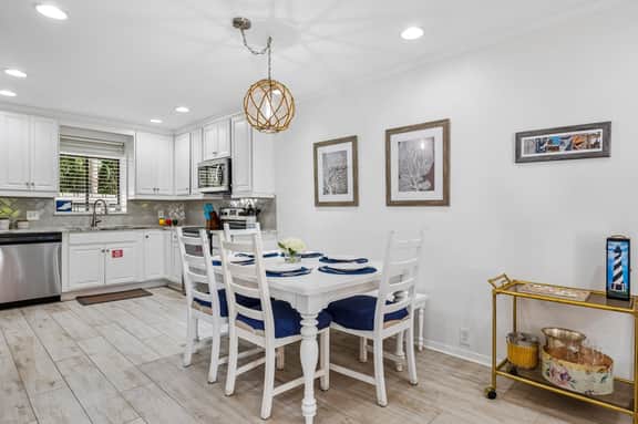 32 Water Oak Villa